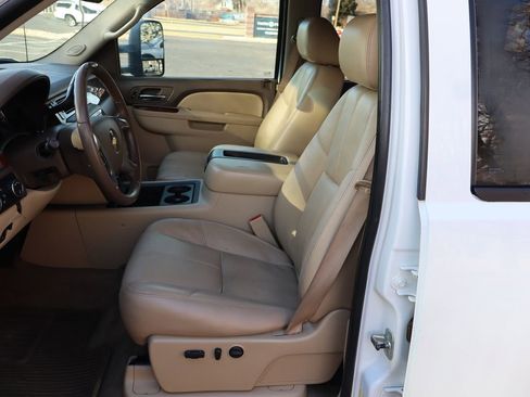 Used 2010 Chevrolet Silverado 2500 LTZ w/ Suspension Package, Off-Road image 19