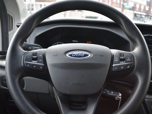 Used 2023 Ford Transit 350 XLT image 14