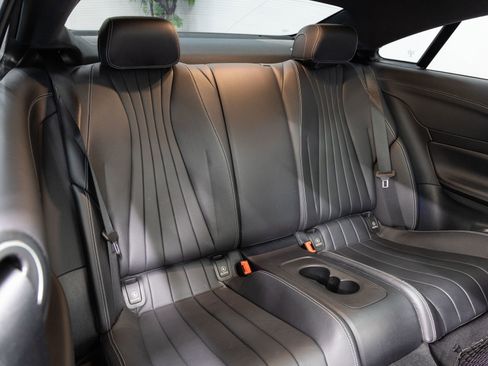 Used 2018 Mercedes-Benz E 400 Coupe image 15