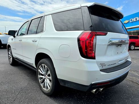 Used 2021 GMC Yukon Denali w/ Denali Premium Package AWD/4WD image 4