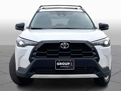 Used 2026 Toyota Corolla Cross LE w/ Moonroof Package image 4