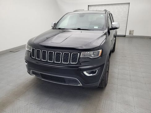 Used 2018 Jeep Grand Cherokee Limited AWD/4WD image 15