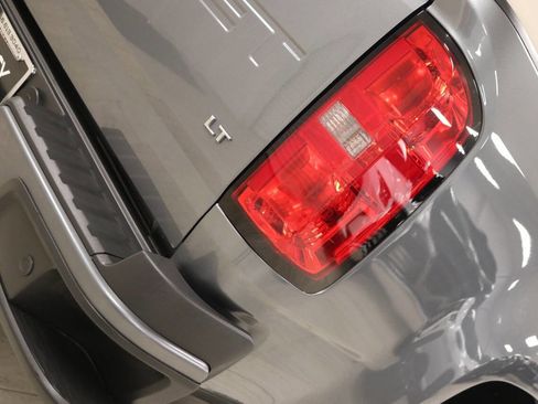 Used 2022 Chevrolet Colorado LT w/ Fleet Safety Package image 95