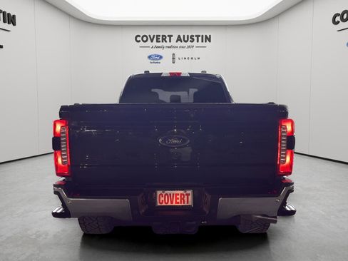 Used 2023 Ford F250 Lariat image 4