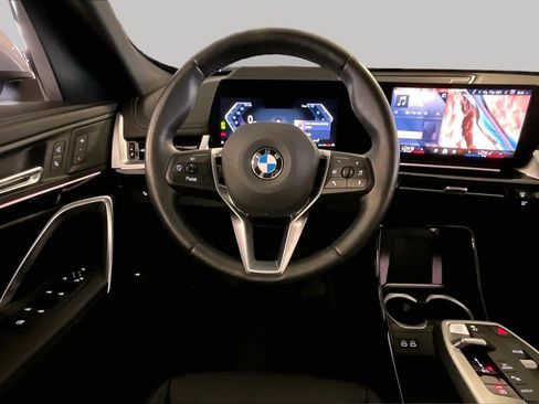Used 2025 BMW X1 xDrive28i w/ Technology Package AWD/4WD image 5
