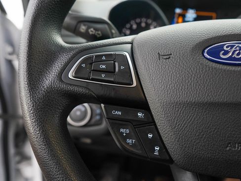 Used 2018 Ford Escape SE w/ Ford Safe & Smart Package AWD/4WD image 25