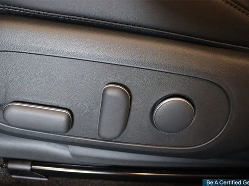 Used 2025 Hyundai Ioniq 5 SEL image 25