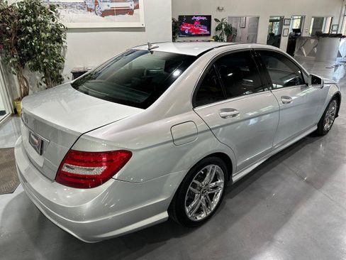 Used 2013 Mercedes-Benz C 250 Sedan image 13