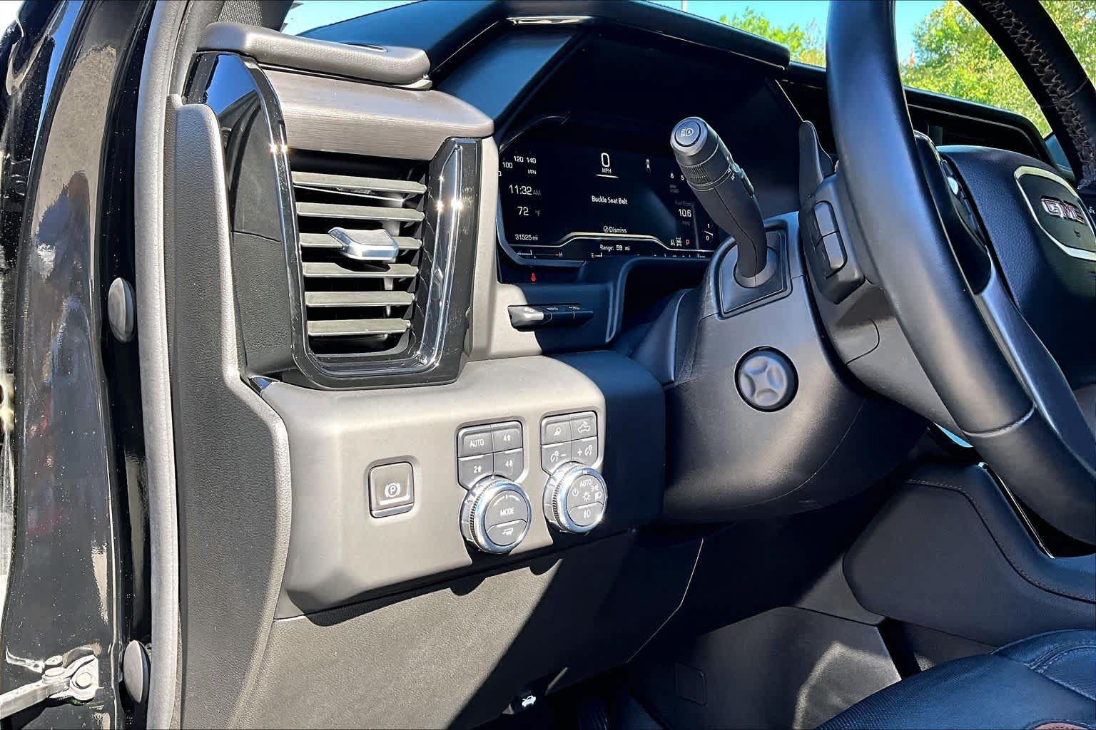 Used 2023 GMC Sierra 1500 AT4 w/ AT4 Premium Package AWD/4WD image 37