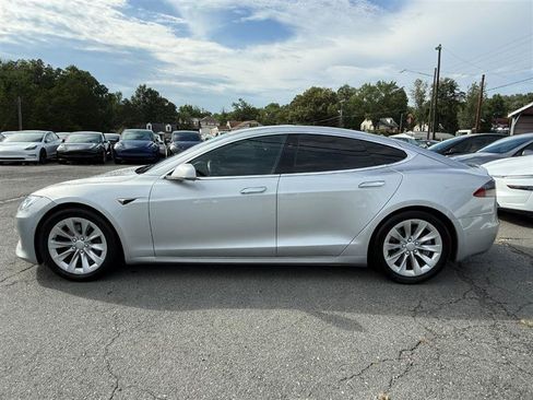 Used 2019 Tesla Model S 75D AWD/4WD image 2