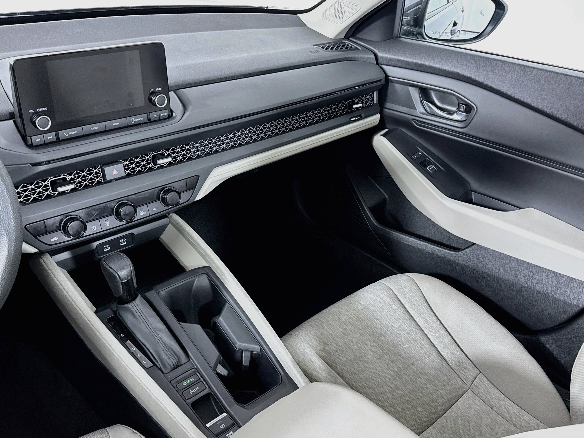 Certified 2024 Honda Accord EX image 23