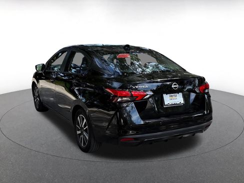 Used 2025 Nissan Versa SV FWD image 5