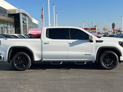 Used 2024 GMC Sierra 1500 Elevation w/ X31 Off-Road Package image 3