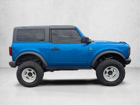 Used 2023 Ford Bronco Black Diamond AWD/4WD image 4