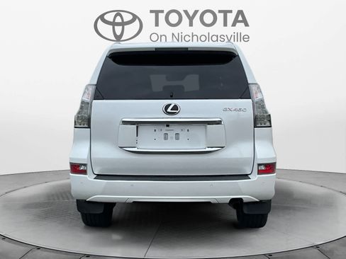 Used 2022 Lexus GX 460 Premium w/ Premium Package AWD/4WD image 4