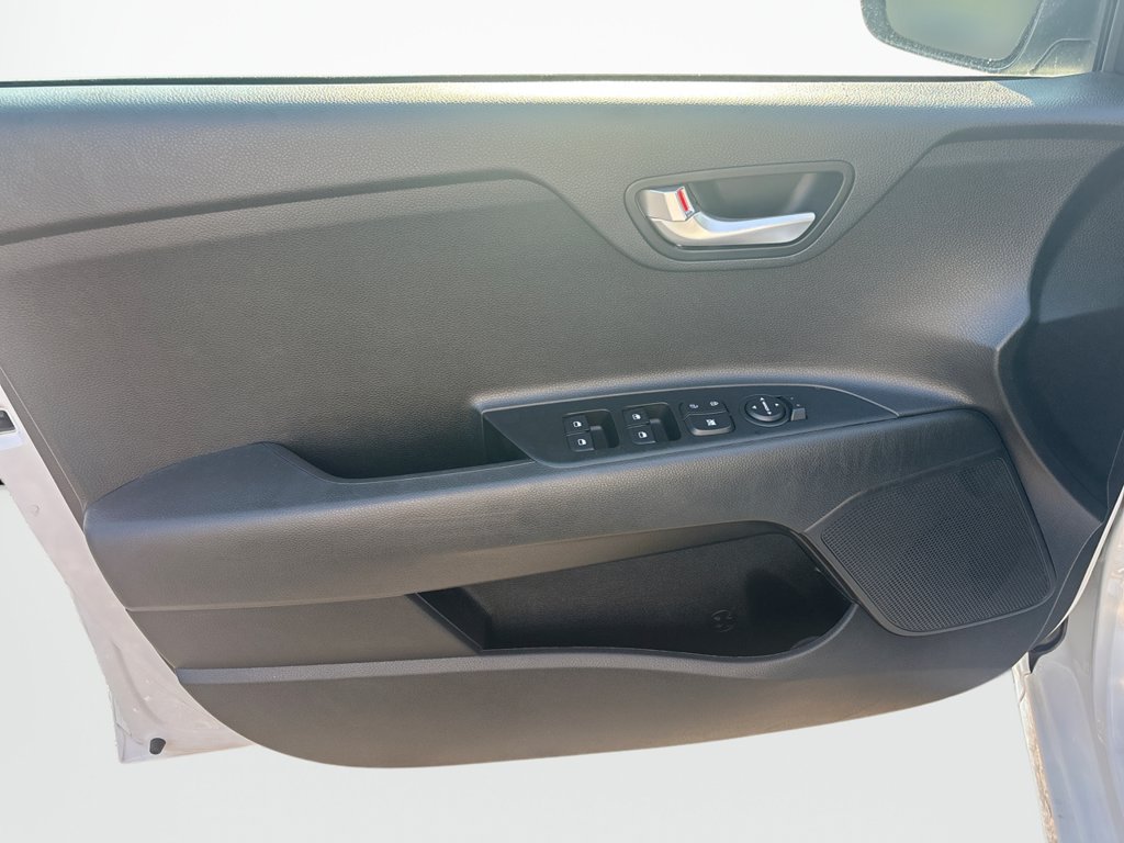 Used 2023 Kia Rio LX FWD image 25