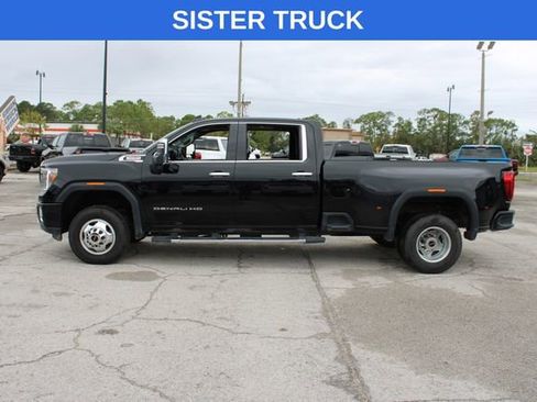 Used 2022 GMC Sierra 3500 Denali w/ Denali Ultimate Package image 6