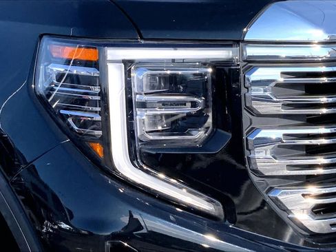 Used 2024 GMC Sierra 1500 Denali w/ Denali Reserve Package image 25