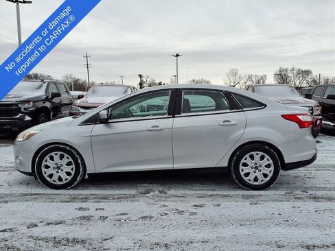 Used 2012 Ford Focus SE image 9