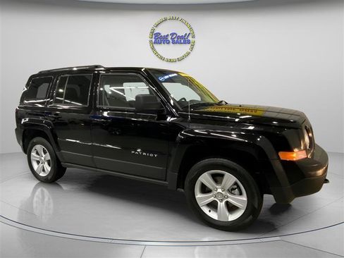 Used 2013 Jeep Patriot Sport w/ PWR Value Group AWD/4WD image 7