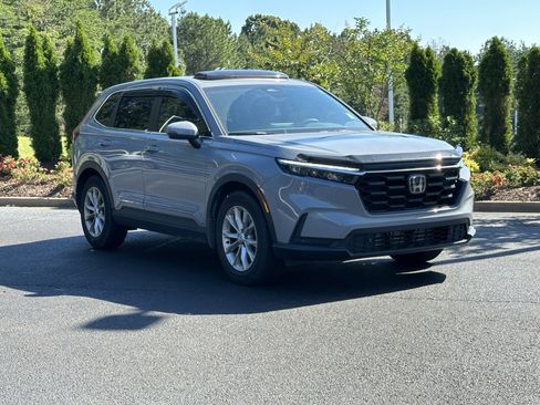Used 2024 Honda CR-V EX-L image 2