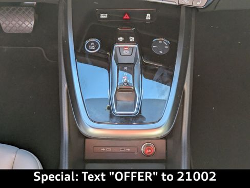 Used 2022 Audi Q4 e-tron Prestige image 22