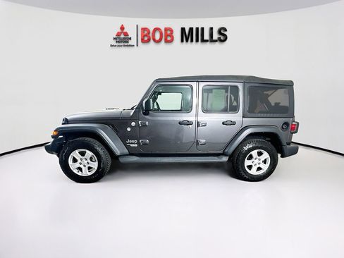 Used 2020 Jeep Wrangler Unlimited Sport S AWD/4WD image 4