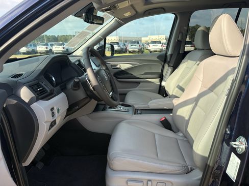 Certified 2023 Honda Ridgeline RTL image 10