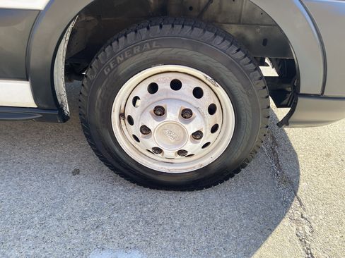 Used 2019 Ford Transit 350 138 DRW w/ Interior Upgrade Package image 19