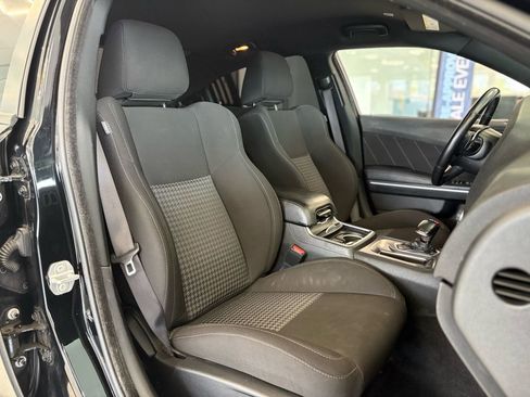 Used 2021 Dodge Charger R/T w/ Driver Convenience Group RWD image 23