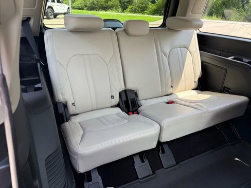 Used 2020 Ford Expedition Platinum image 54