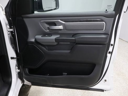 Used 2021 RAM 1500 Big Horn image 24