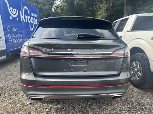 Used 2020 Lincoln Nautilus Premier w/ Equipment Group 101A AWD/4WD image 5