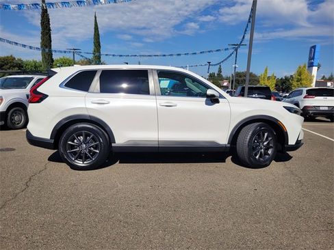 New 2026 Honda CR-V EX-L image 4