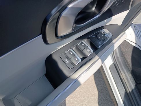 New 2026 Kia Sorento EX image 19
