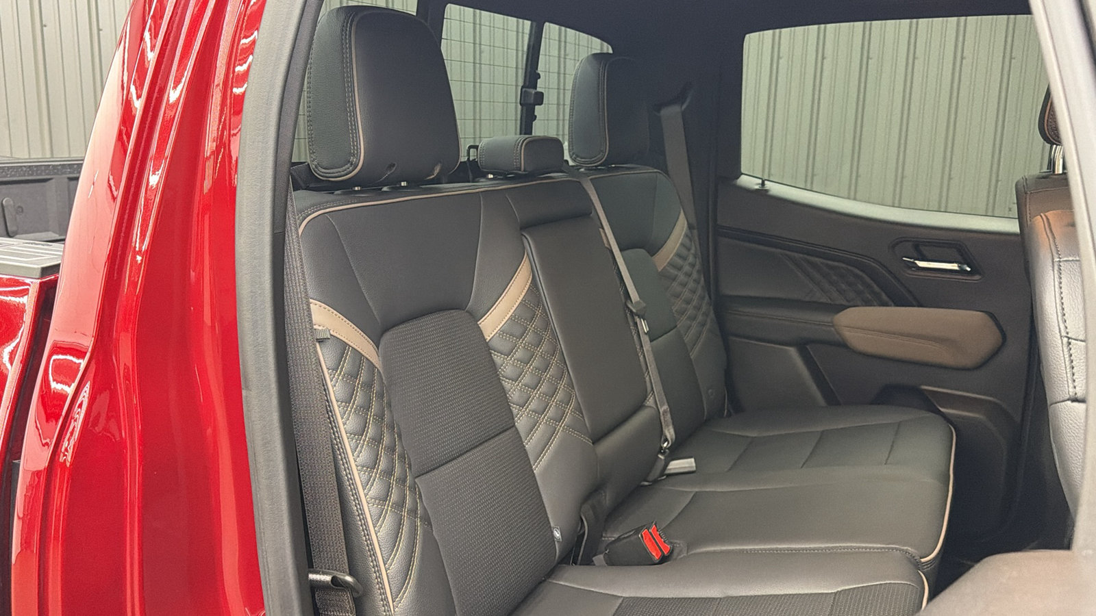 Used 2026 GMC Canyon Denali AWD/4WD image 39
