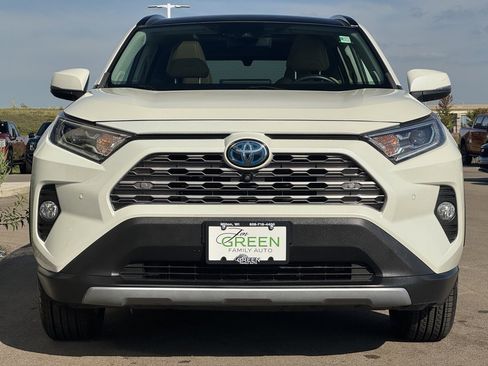 Used 2021 Toyota RAV4 Limited image 6