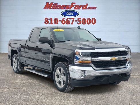 Used 2018 Chevrolet Silverado 1500 LT image 2