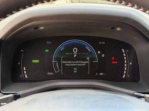 Used 2026 Toyota Camry SE w/ Convenience Package image 19