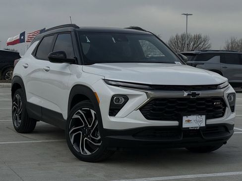 New 2026 Chevrolet TrailBlazer RS w/ Convenience Package FWD image 2