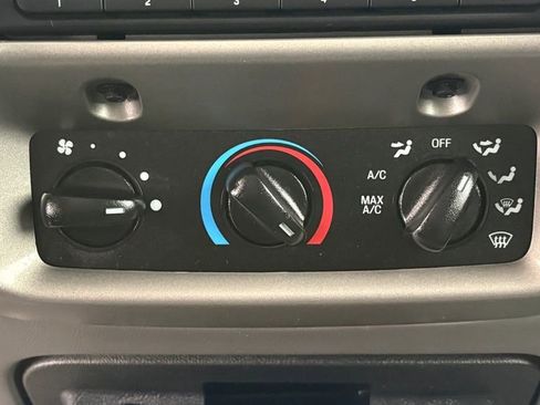 Used 2011 Ford Ranger XLT image 30