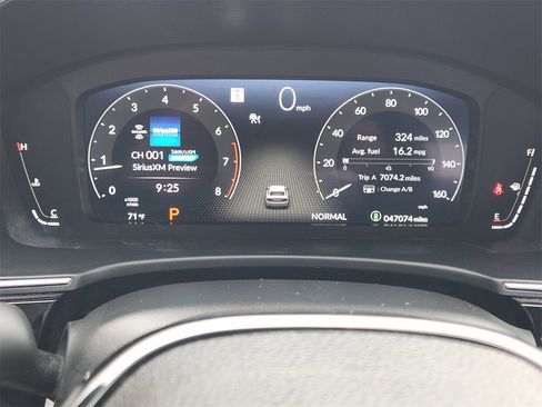 Used 2024 Honda Civic Touring image 15