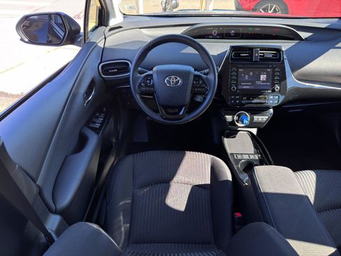 Used 2021 Toyota Prius Prime LE image 24