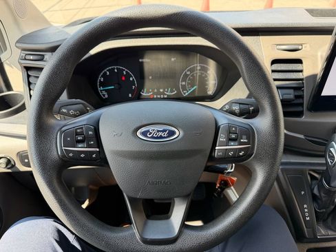 Used 2024 Ford Transit 350 XLT RWD image 14