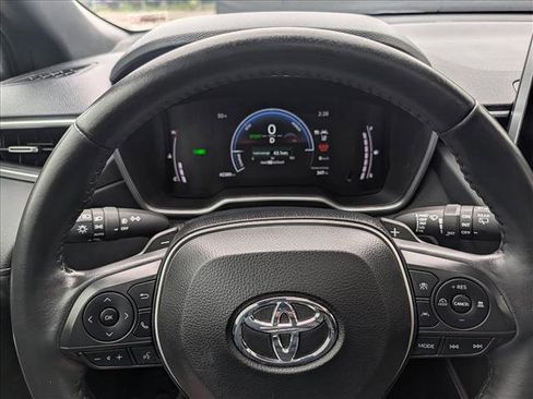 Used 2023 Toyota Corolla Cross AWD Hybrid w/ Convenience Package image 39