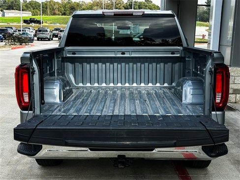 Used 2025 GMC Sierra 1500 SLT image 32