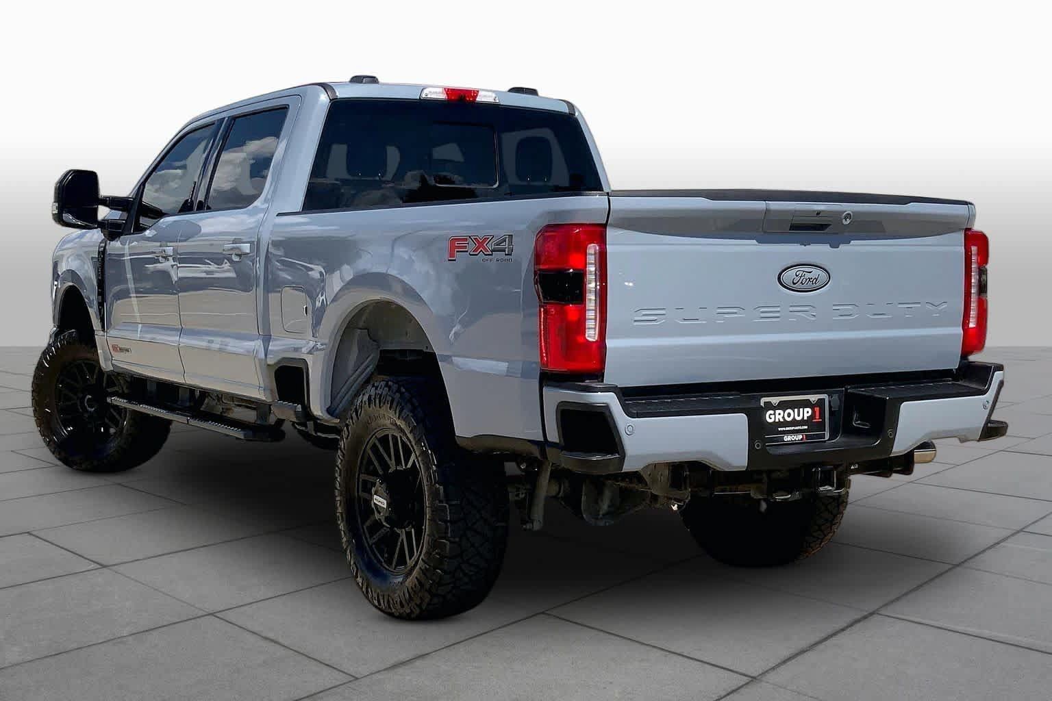 Used 2024 Ford F250 Lariat w/ Lariat Ultimate Package AWD/4WD image 12