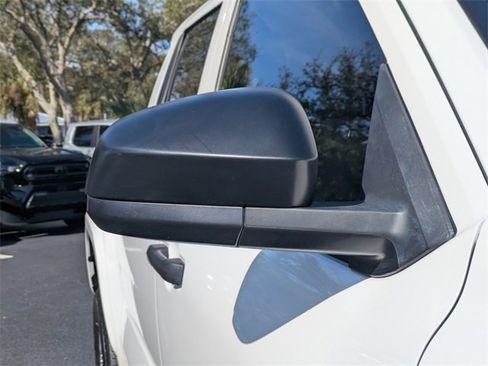 Used 2024 Toyota Tacoma SR image 13