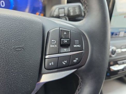 Used 2020 Ford Explorer Platinum w/ Premium Technology Package AWD/4WD image 21