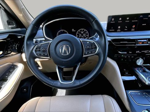 Used 2024 Acura MDX FWD w/ Technology Package image 6